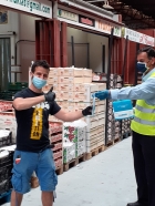 Mercalicante distribuye 2000 mascarillas a través de Mercasa que han sido donadas por la comunidad h