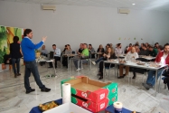 Más de 60 profesionales del sector hortofrutícola y horeca participan en una cata de tomate en Merca