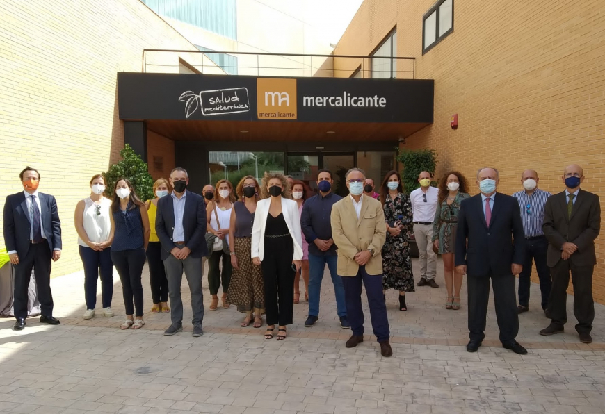 Directores de parques y asociaciones empresariales de la Comunitat Valenciana se reúnen en Mercalicante para conocer el modelo de gestión de los Mercas